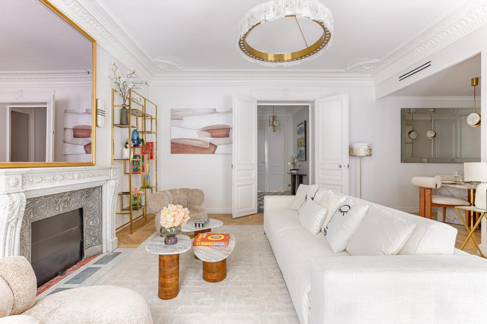 Elegant Luxury Apartment For 6 On Champs-Elysees Paris Exterior photo